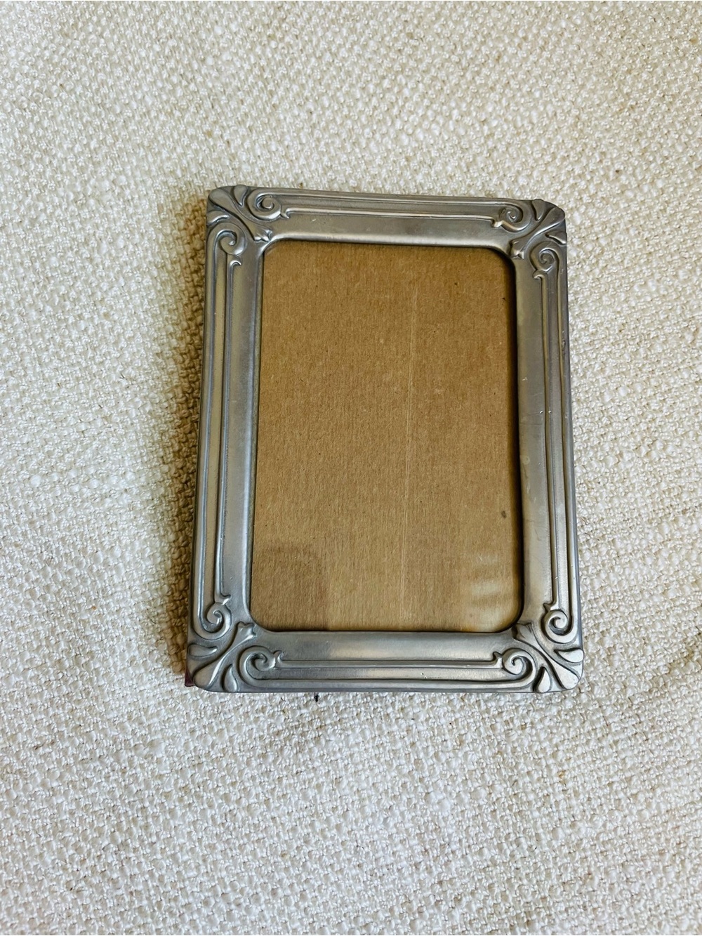 Vintage Classic Ornate Pewter Silver Picture Frame 3x5"